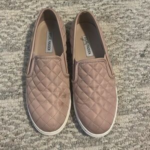 Women’s Steve Madden Pink Flats